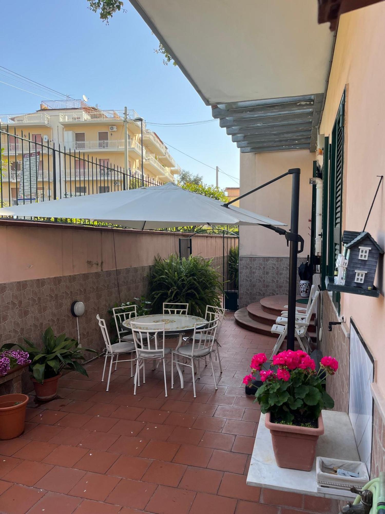 טרקאזה Casa Vacanze Il Gatto Rosso מראה חיצוני תמונה